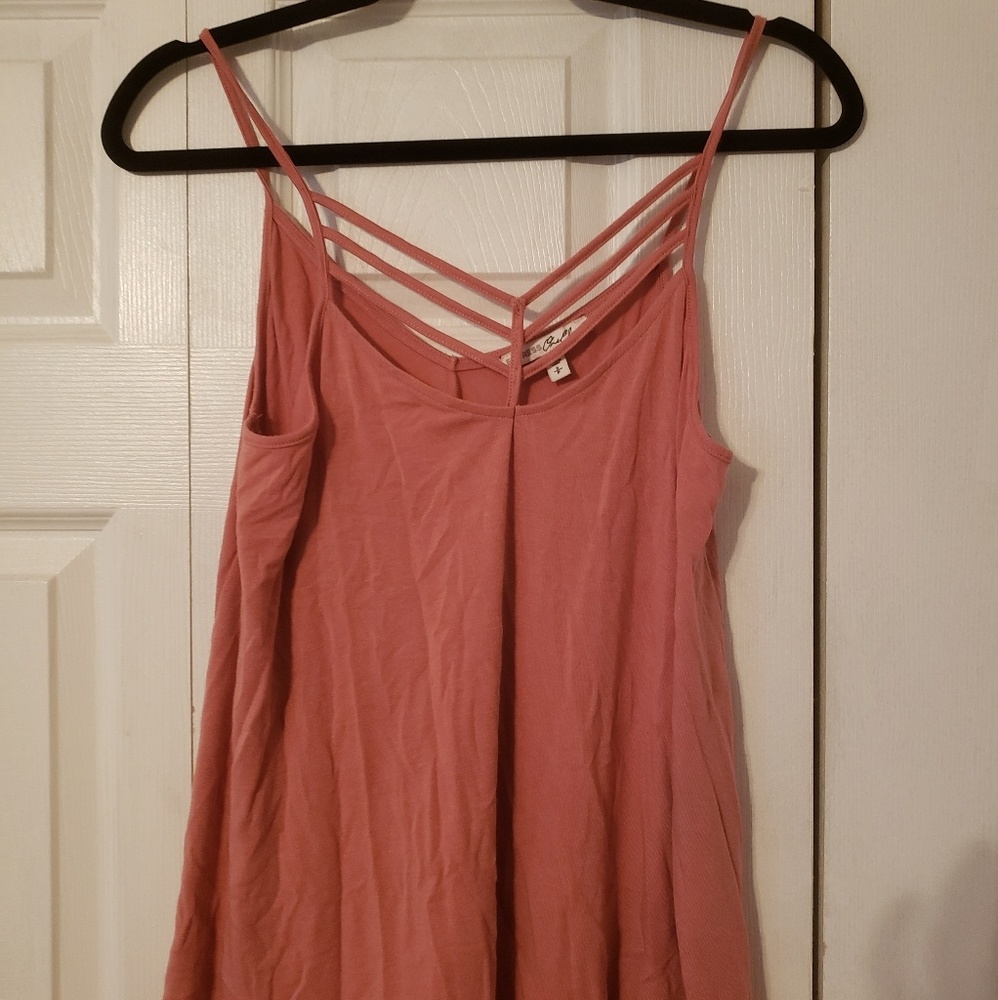 Coral tank top